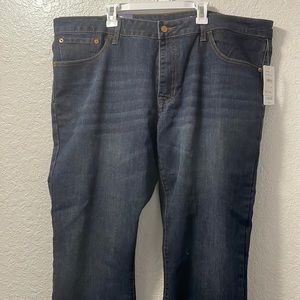 NWT!! IZOD SLIM STRAIGHT JEANS